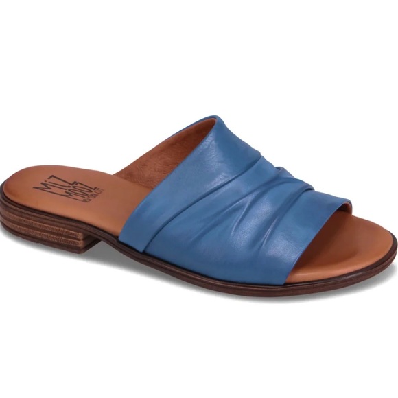 Delilah Slide Sandal - Miz
Mooz - Picture 1 of 7